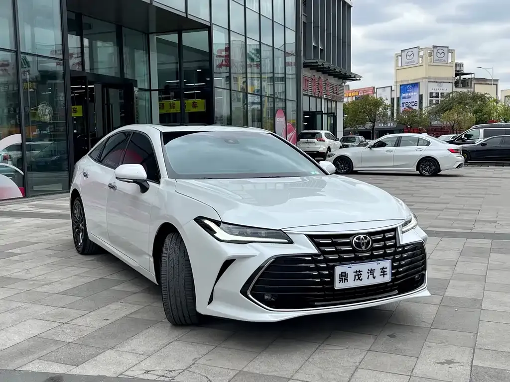 Toyota Avalon 2023 из CN, фото 6