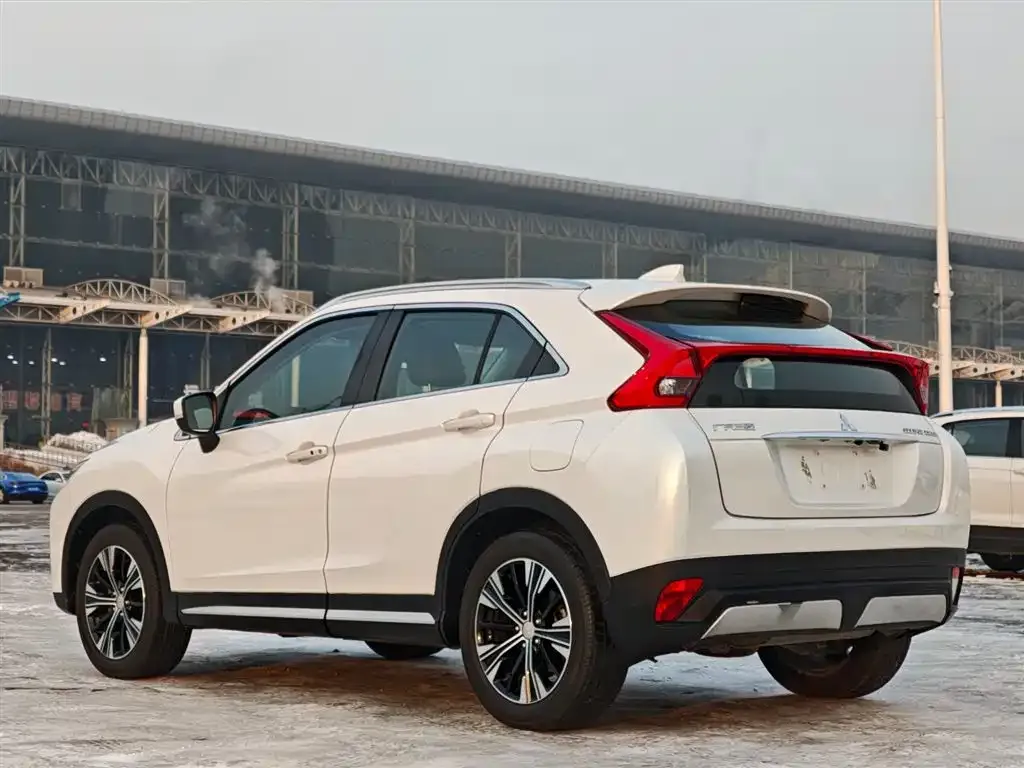 Mitsubishi Eclipse Cross 2021 из CN, фото 2