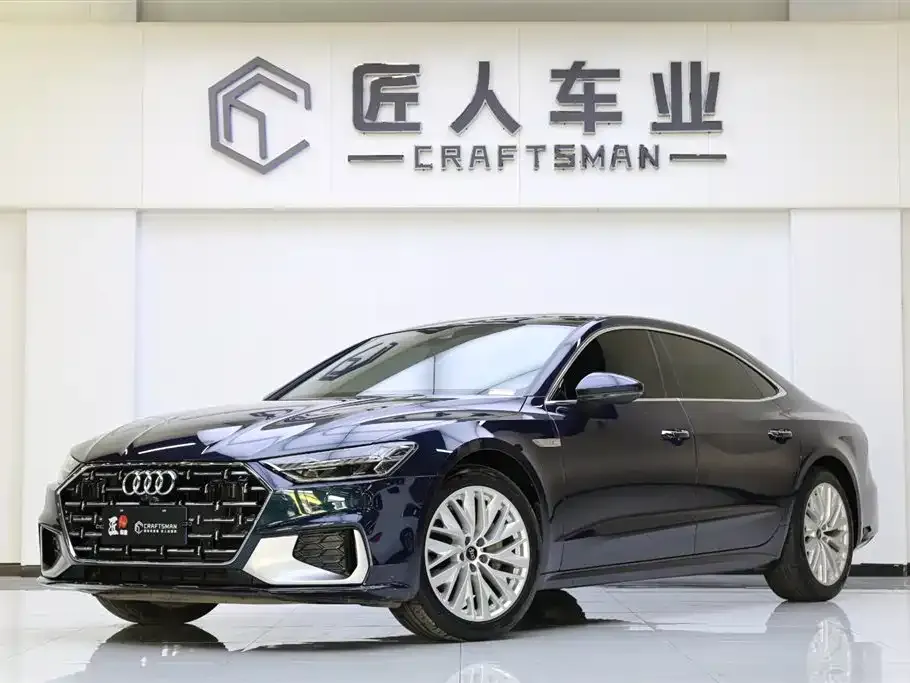 Audi A7L 2023 из CN, фото 1