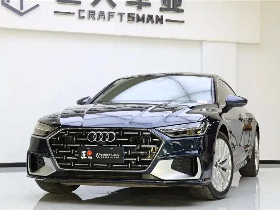 Audi A7L 2023 из CN, фото 10
