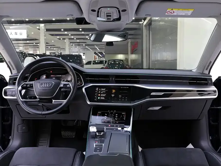 Audi A7L 2023 из CN, фото 9
