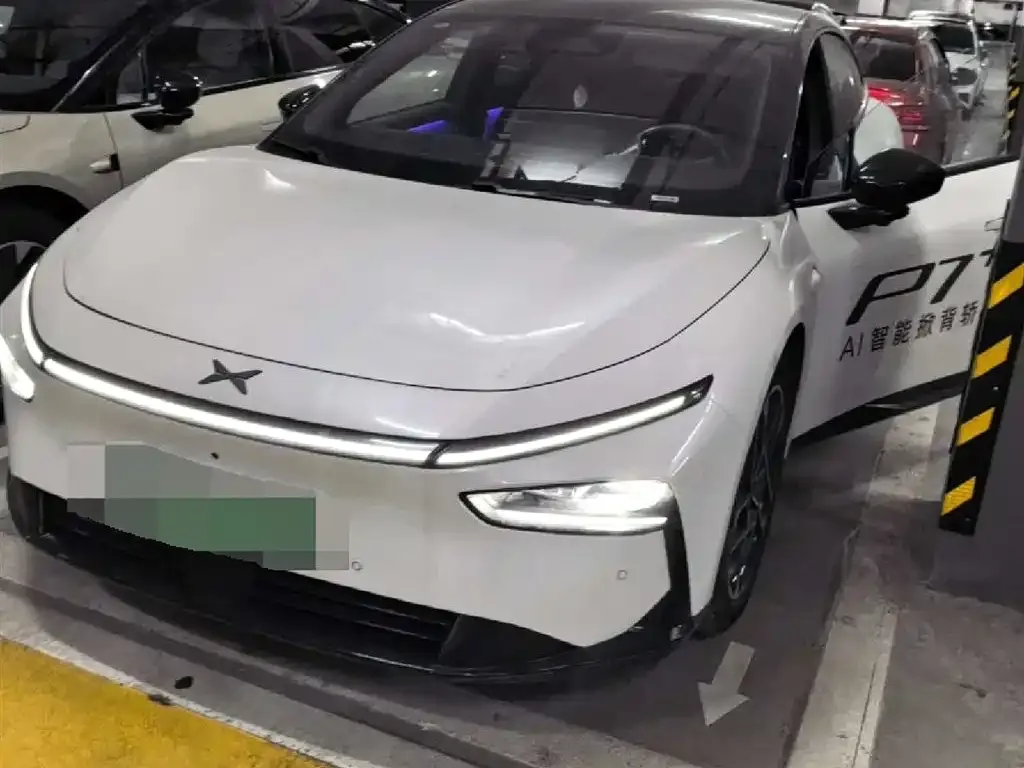 XPeng P7+ 2024 из CN, фото 1