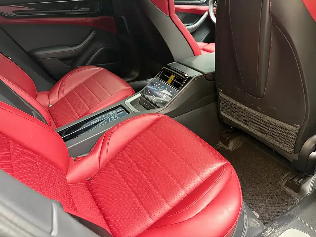 Porsche Panamera 2024 из CN, фото 10