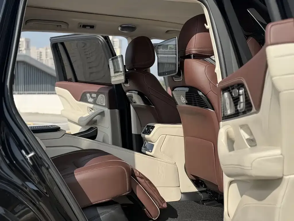 Mercedes-Benz GLS — фото 3
