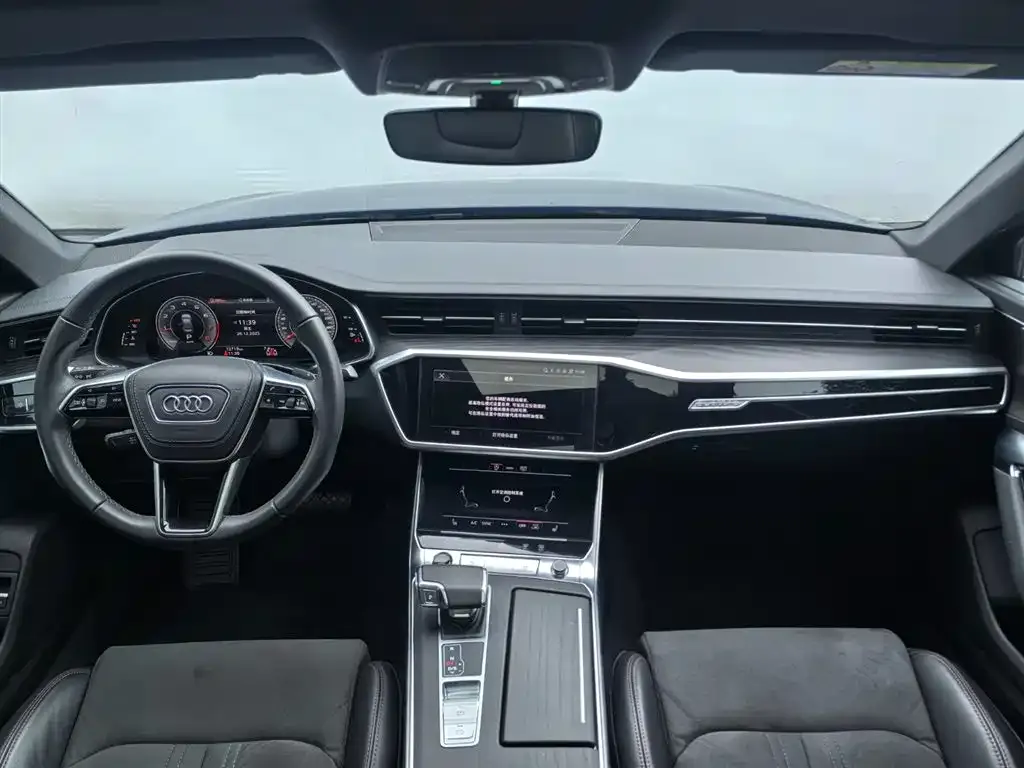 Audi A6L — фото 5