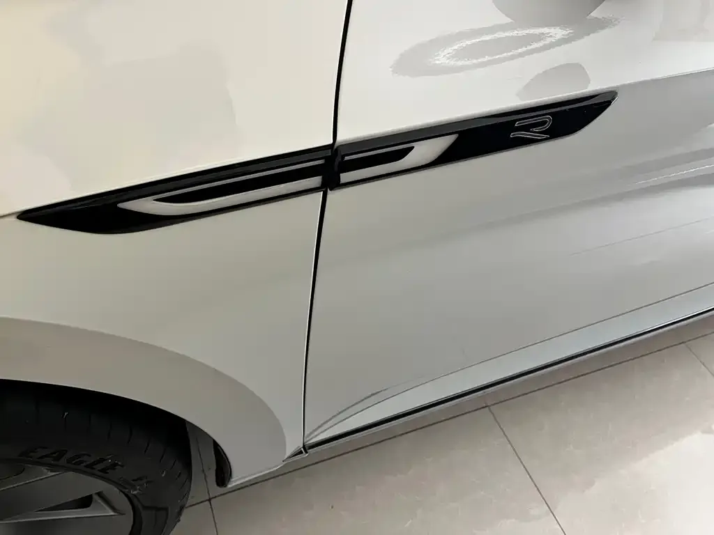 Volkswagen CC 2022 из CN, фото 3