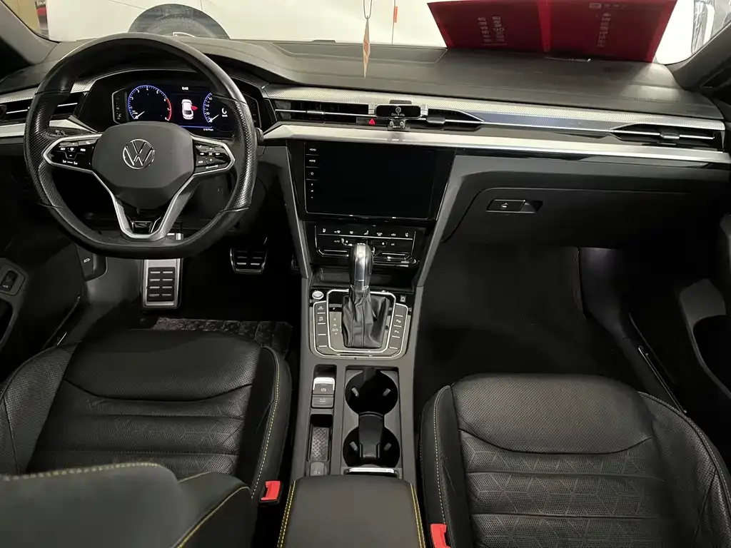 Volkswagen CC 2022 из CN, фото 4