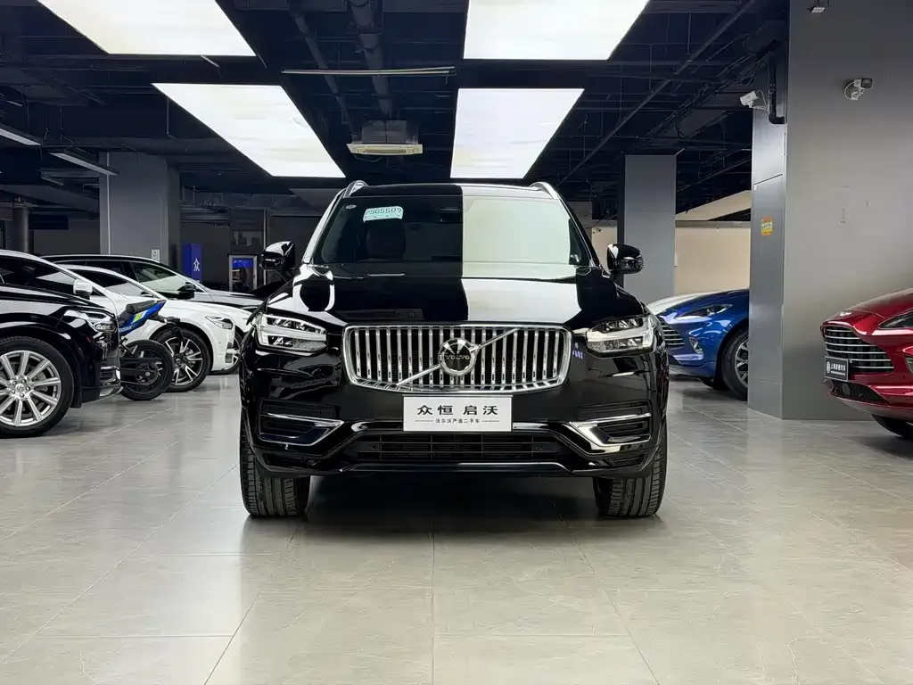 Volvo XC90 2024 из CN, фото 2