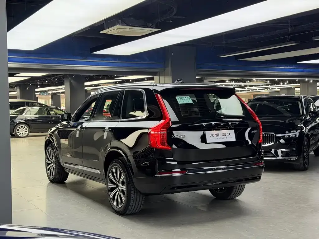 Volvo XC90 2024 из CN, фото 10