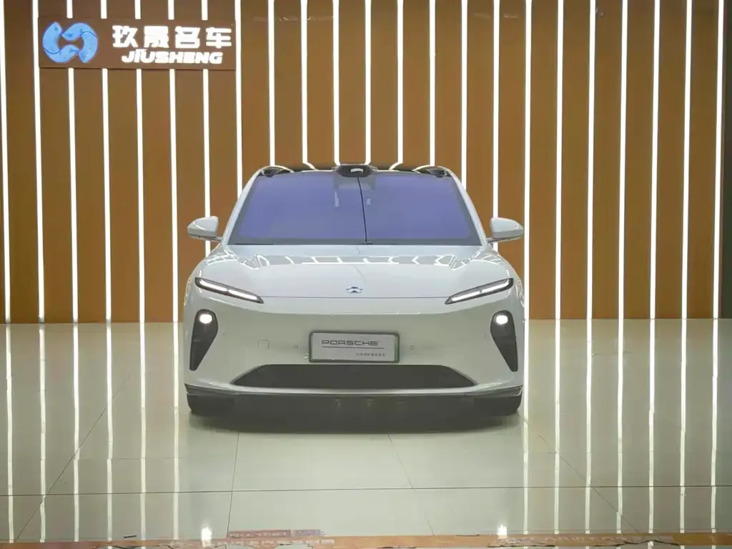 NIO ET5T 2024 из CN, фото 10