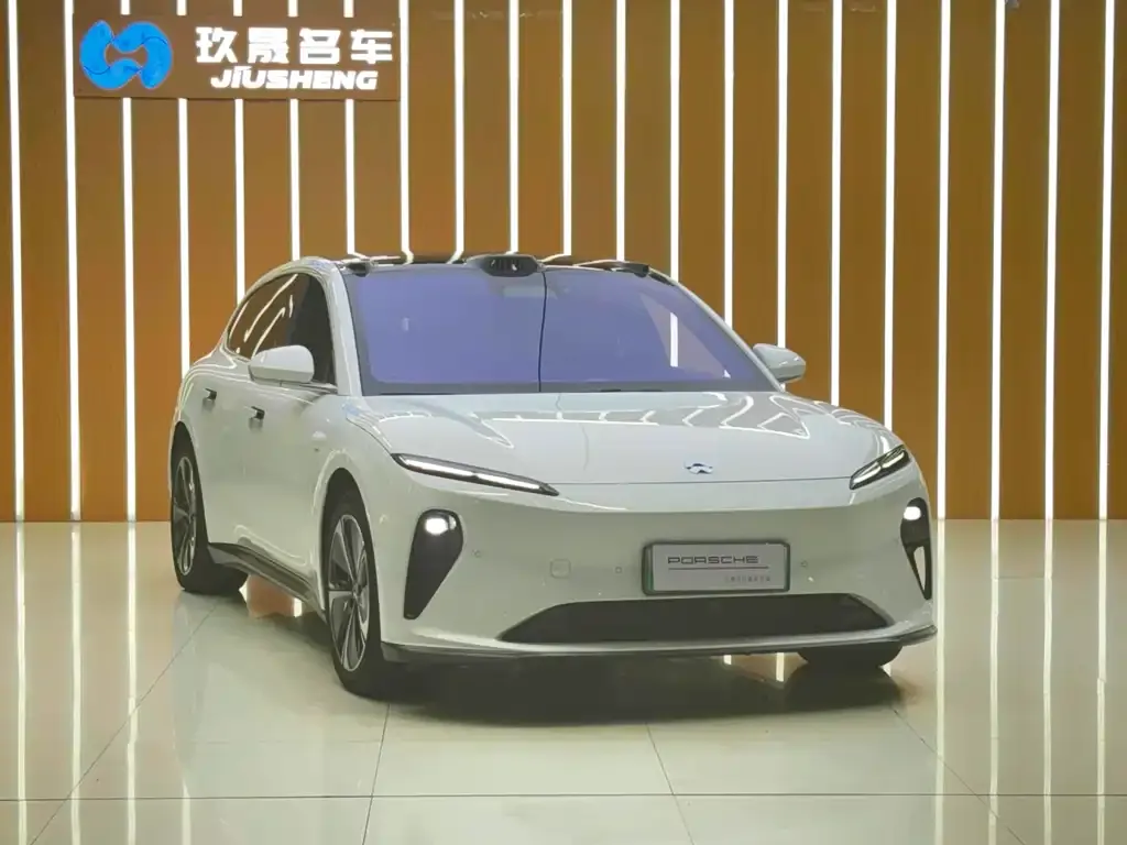 NIO ET5T 2024 из CN, фото 9