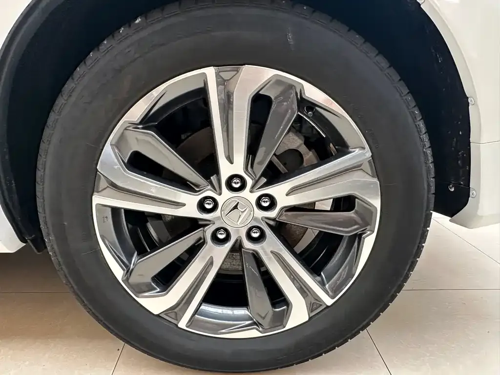 Honda UR-V 2023 из CN, фото 9