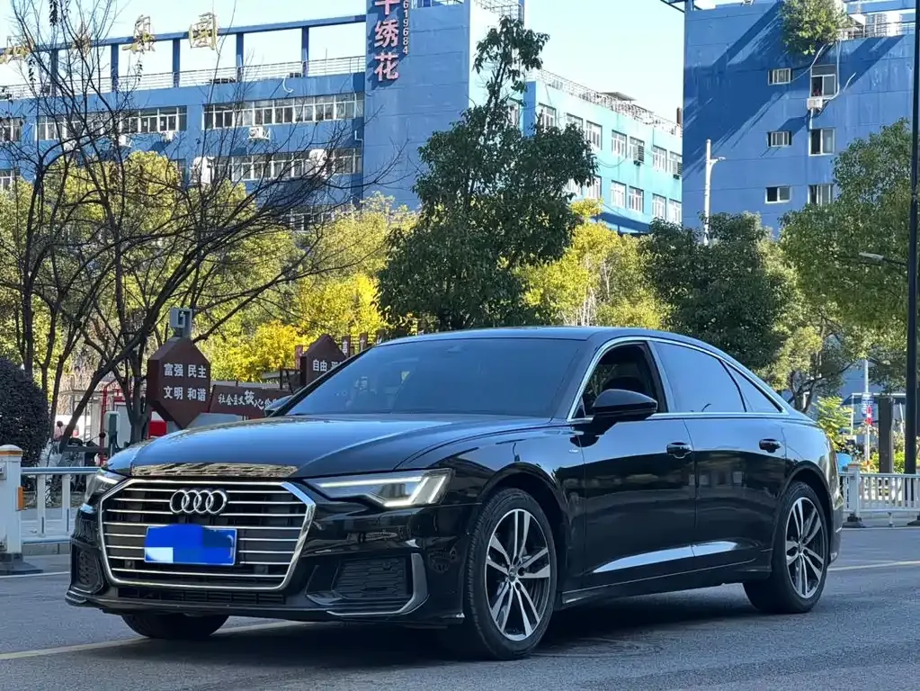 Audi A6L 2021 из CN, фото 1