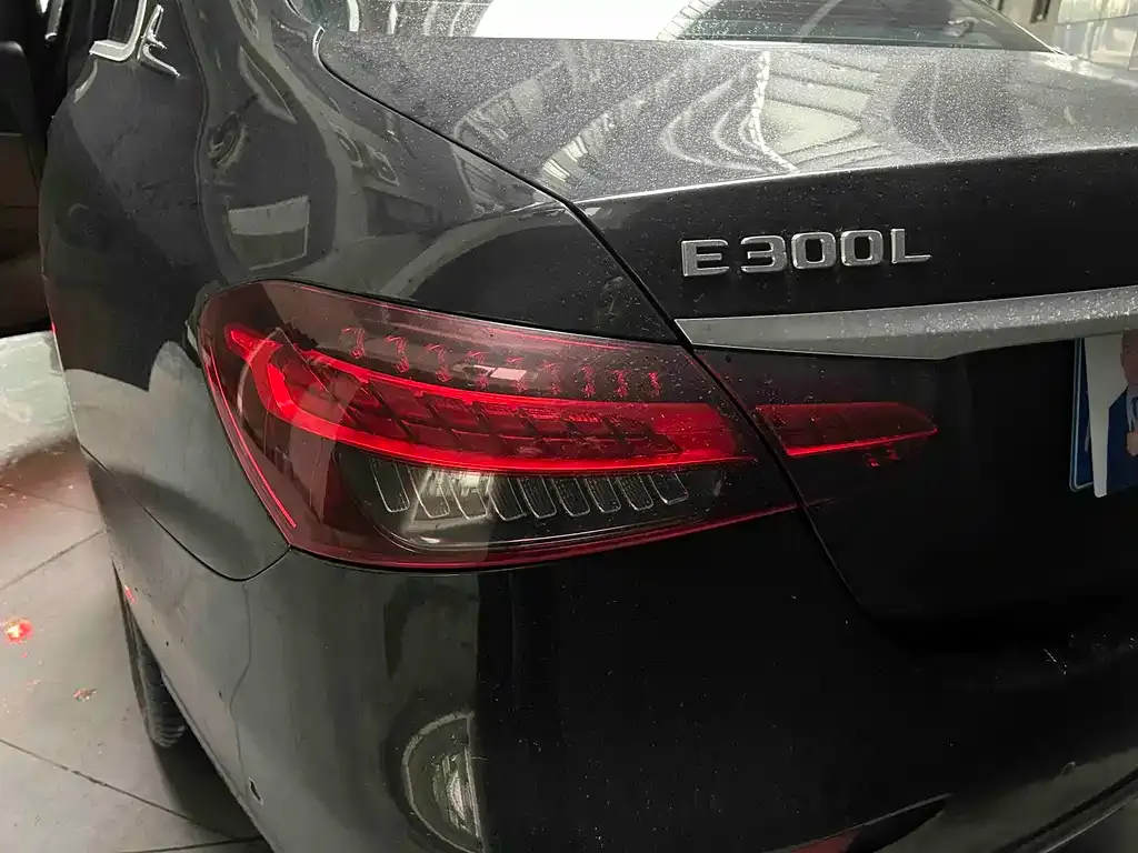 Mercedes-Benz E-Class 2023 из CN, фото 5