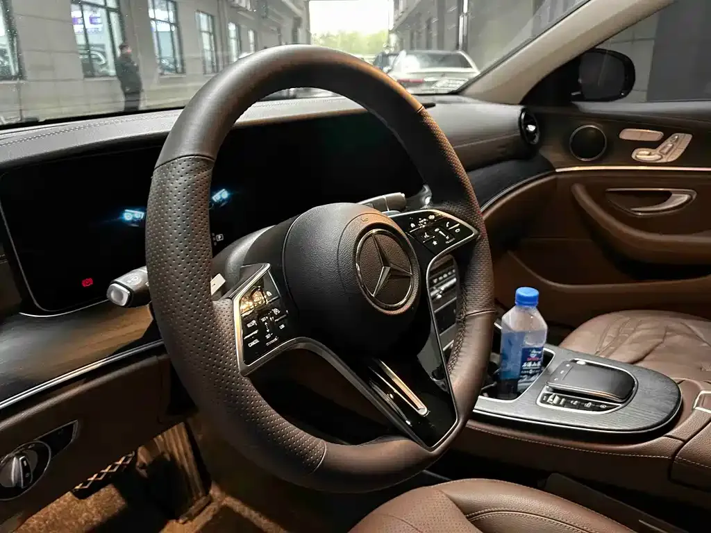 Mercedes-Benz E-Class 2023 из CN, фото 9