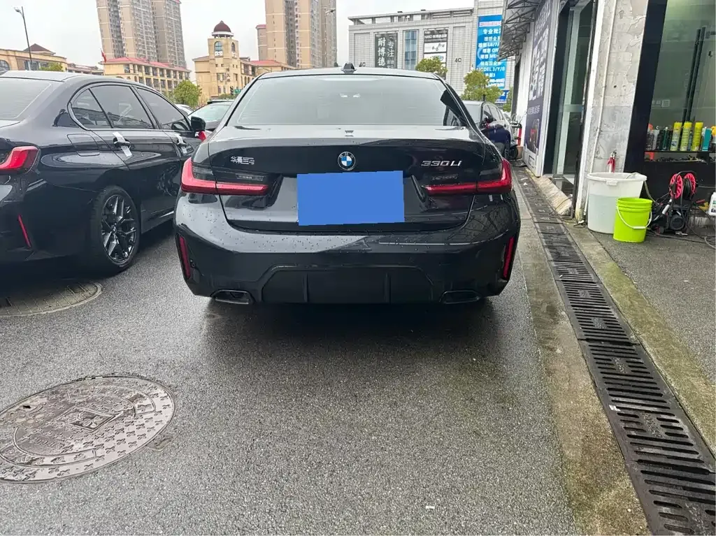 BMW 3 Series 2025 из CN, фото 2