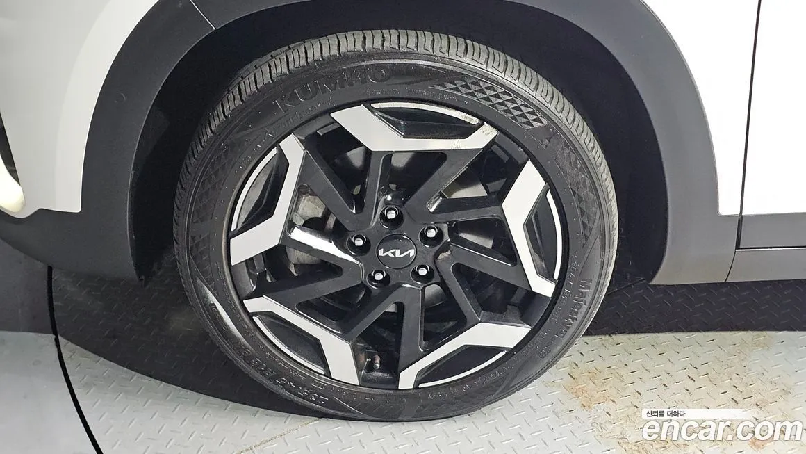 Kia Seltos 2023 из KR, фото 3
