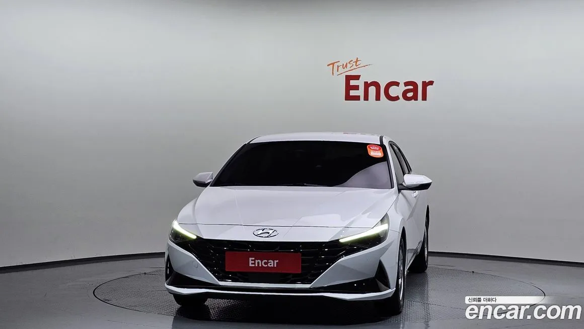 Hyundai AVANTE — фото 3
