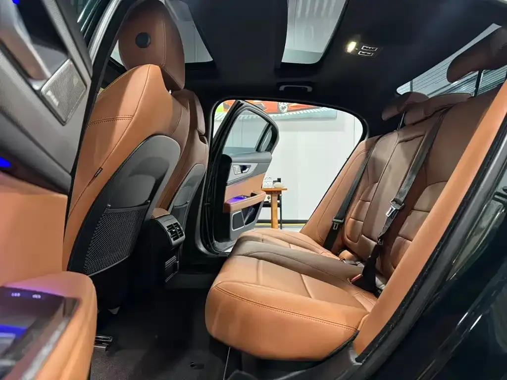 Jaguar XEL 2024 из CN, фото 2
