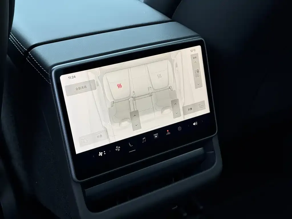 Tesla Model Y 2025 из CN, фото 2