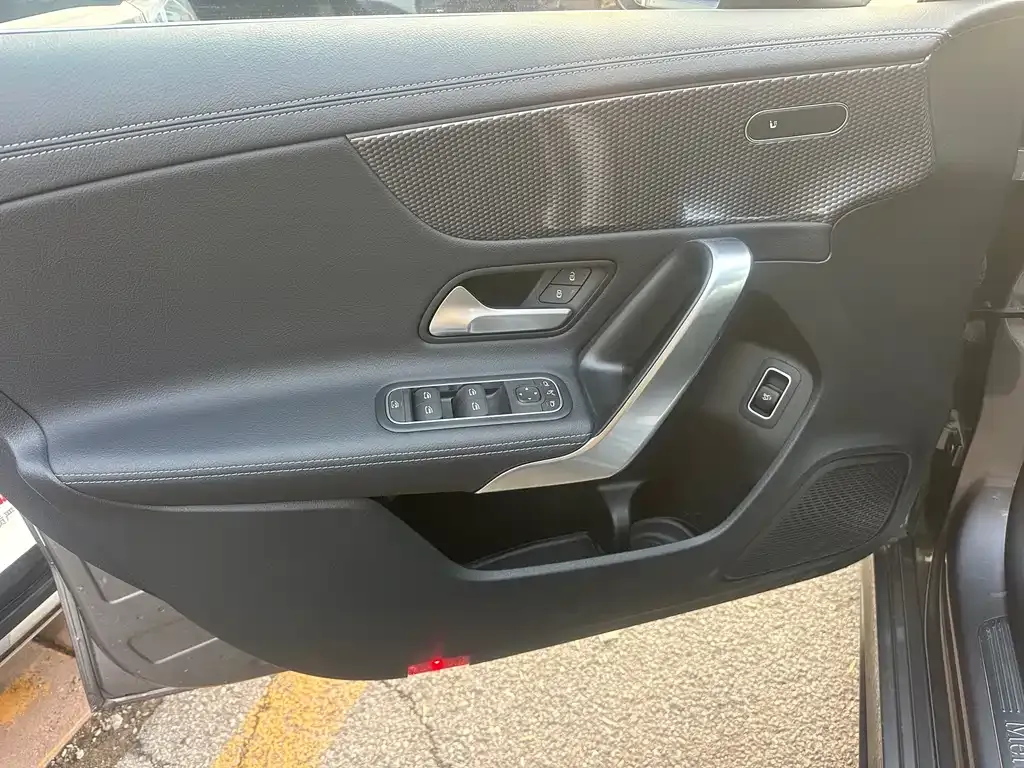 Mercedes-Benz A-Class 2022 из CN, фото 4