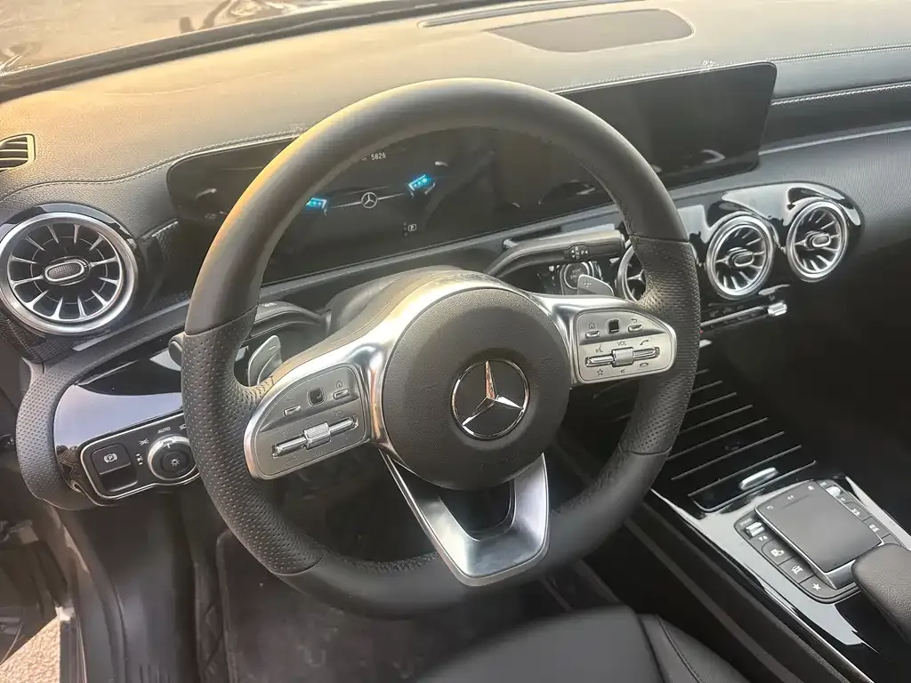 Mercedes-Benz A-Class 2022 из CN, фото 3