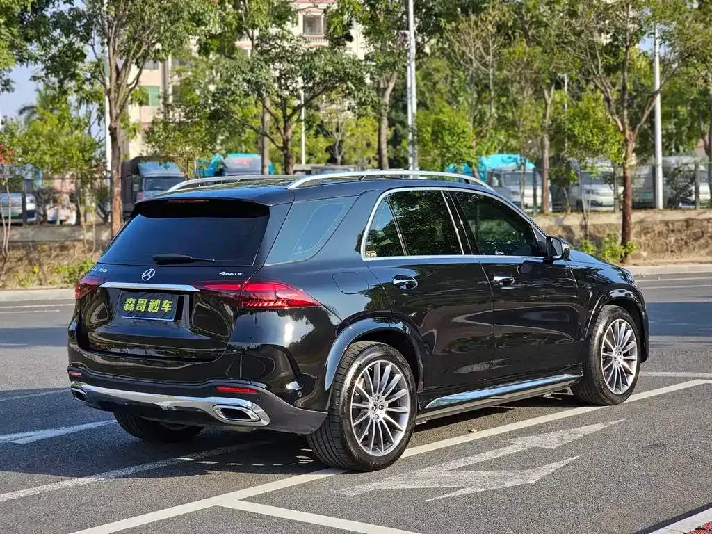 Mercedes-Benz GLE — фото 10