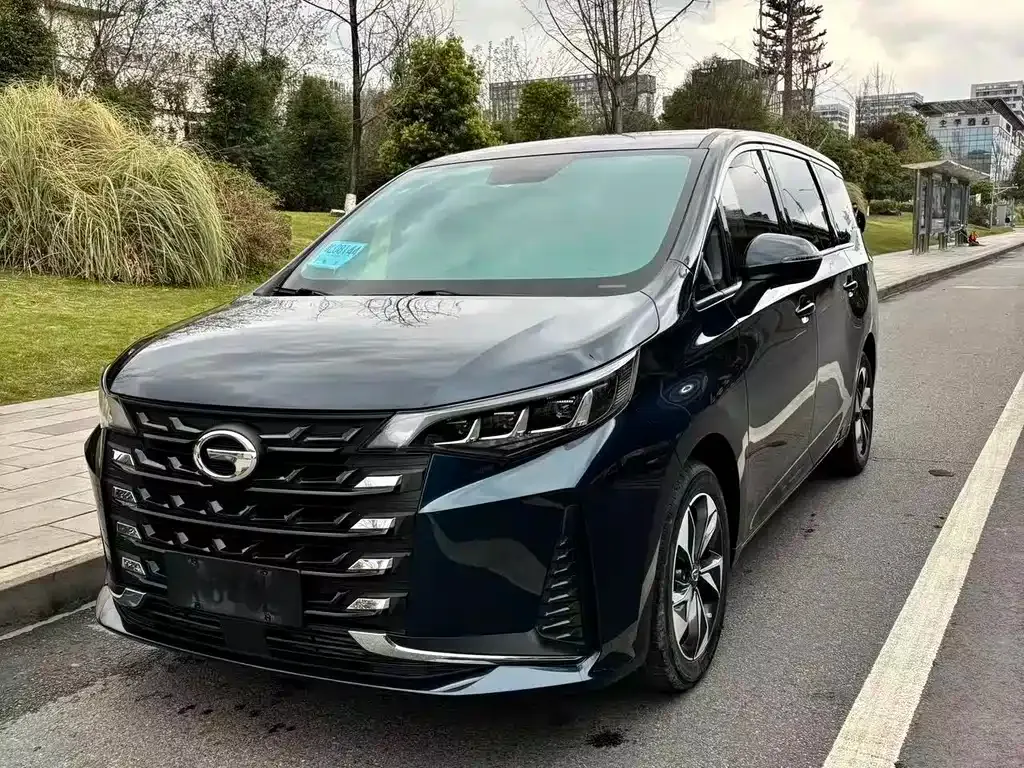 GAC Motor Trumpchi M6 — фото 1
