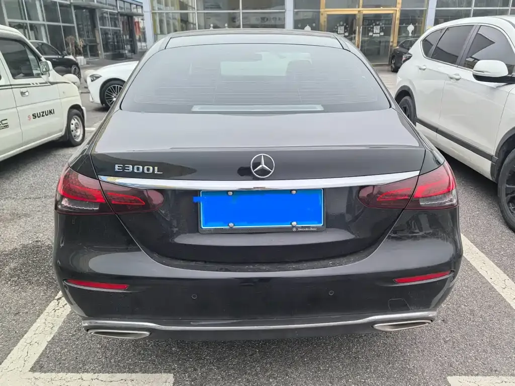 Mercedes-Benz E-Class 2022 из CN, фото 3