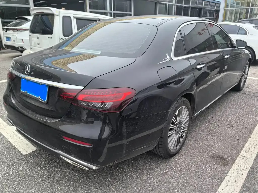 Mercedes-Benz E-Class 2022 из CN, фото 6