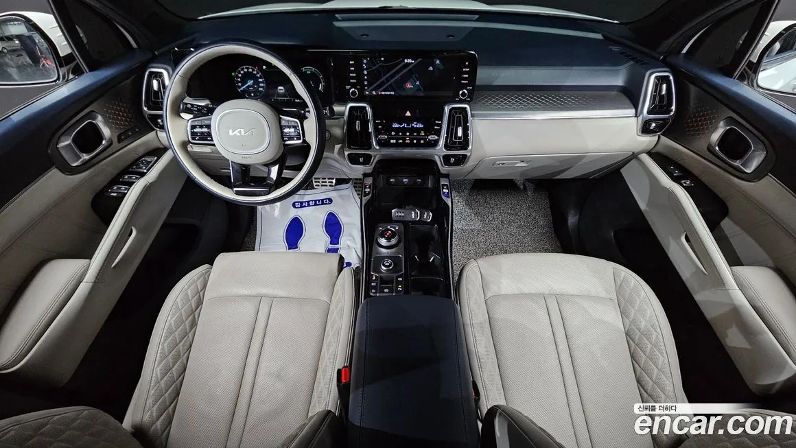 Kia Sorento — фото 8