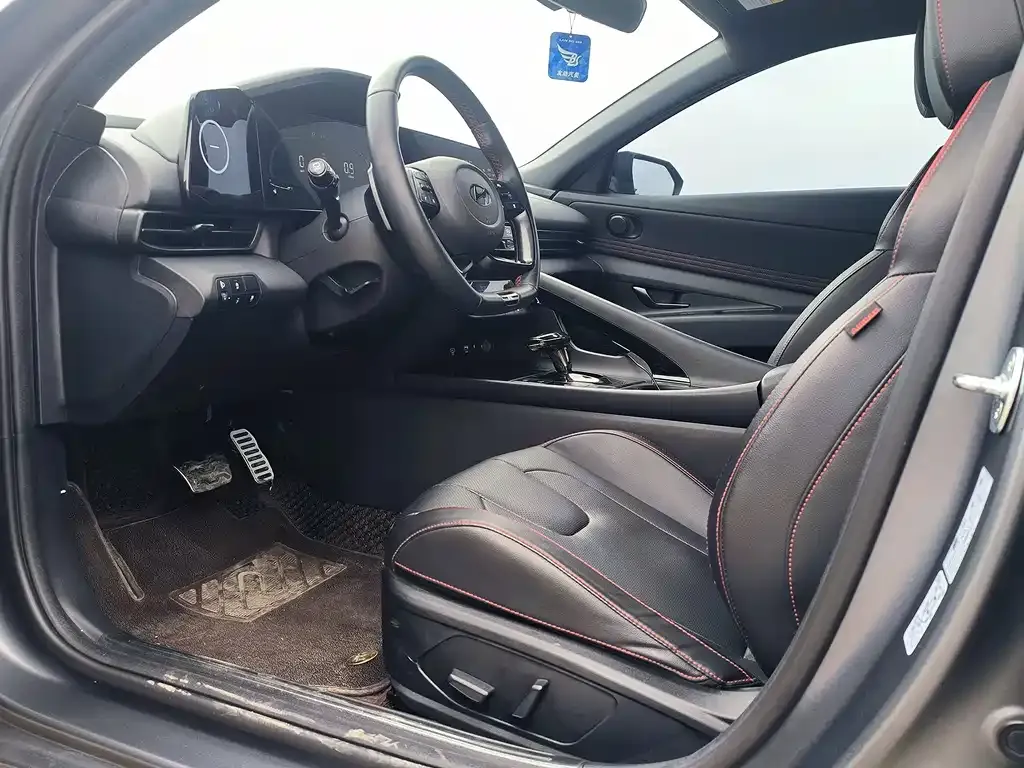 Hyundai Elantra 2024 из CN, фото 8