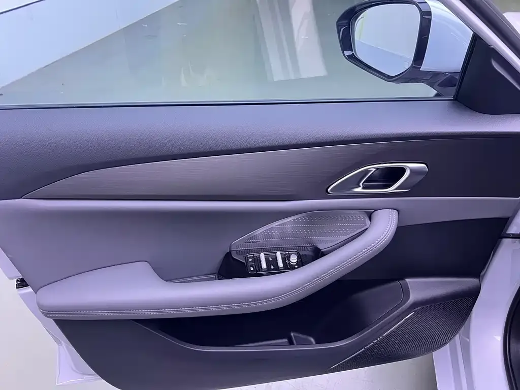 Geely 银河A7 2025 из CN, фото 8