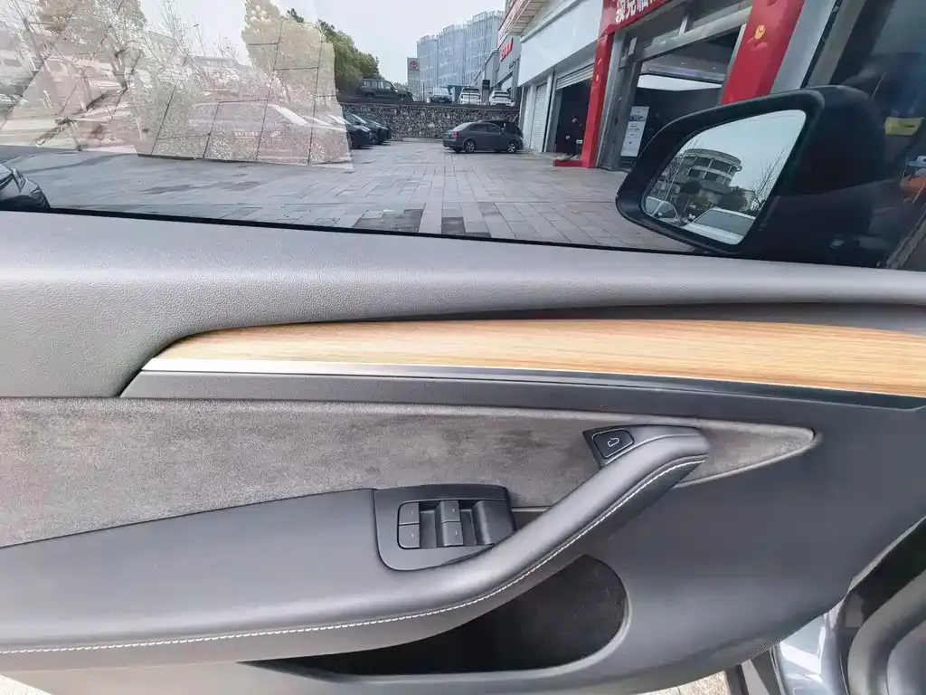 Tesla Model Y 2022 из CN, фото 3