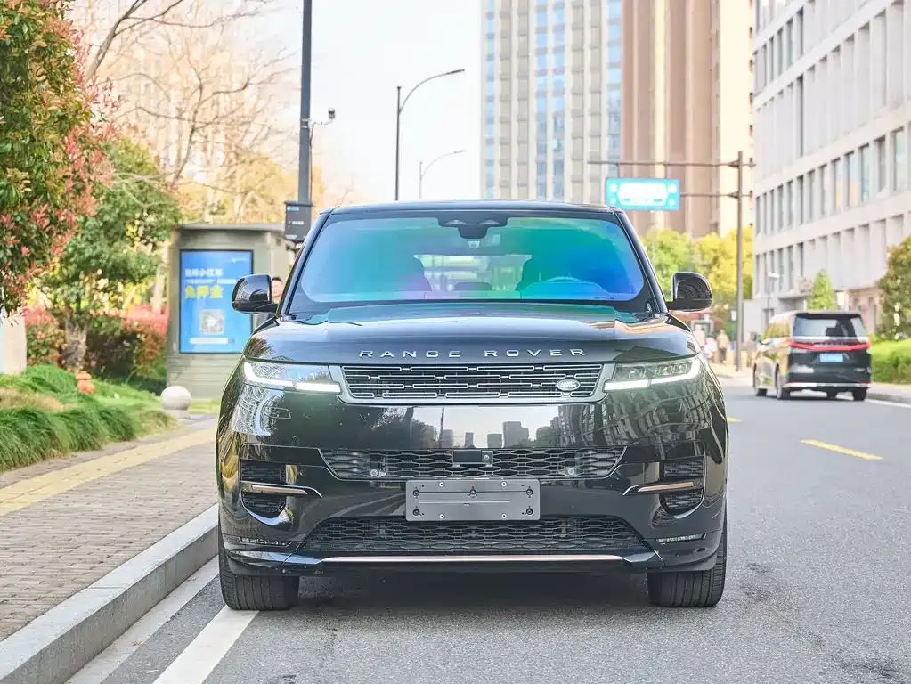 Land Rover Sport 2024 из CN, фото 4