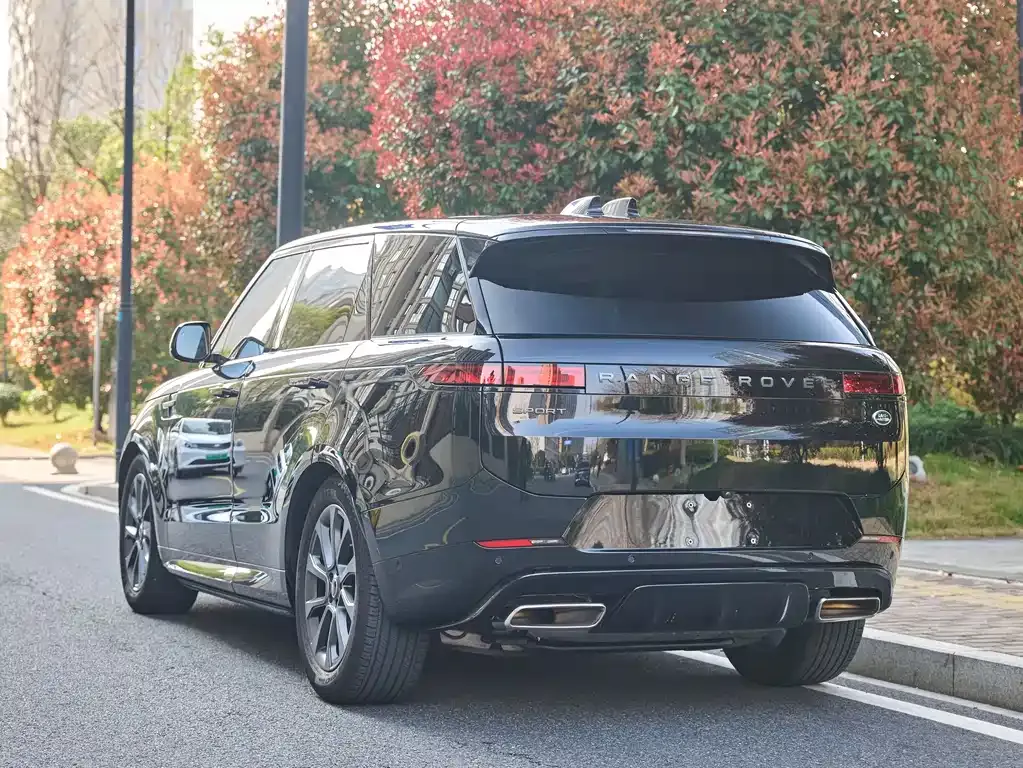 Land Rover Sport 2024 из CN, фото 3