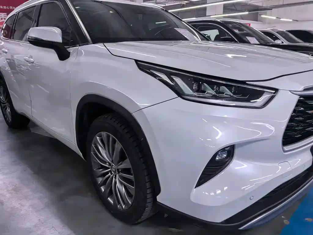 Toyota Highlander 2024 из CN, фото 10