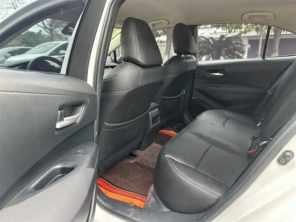 Toyota Corolla 2021 из CN, фото 4