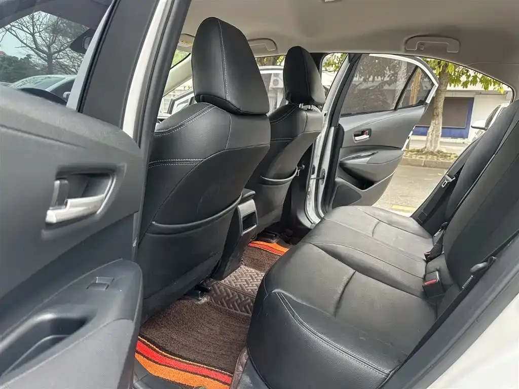 Toyota Corolla 2021 из CN, фото 3