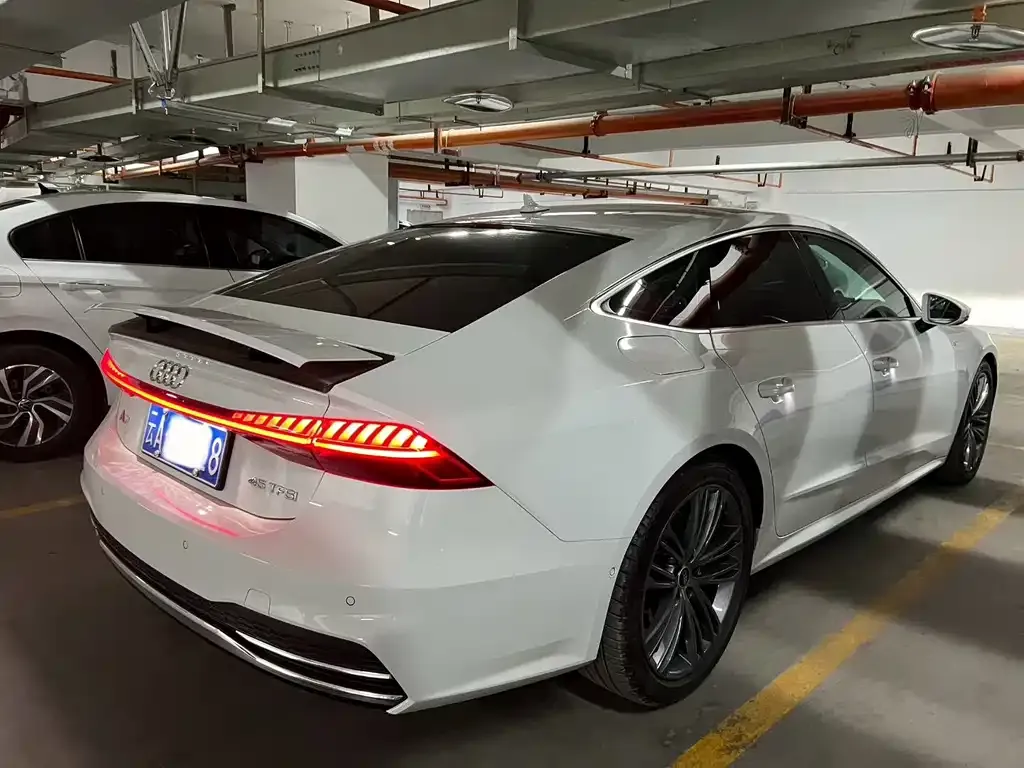 Audi A7 2023 из CN, фото 5