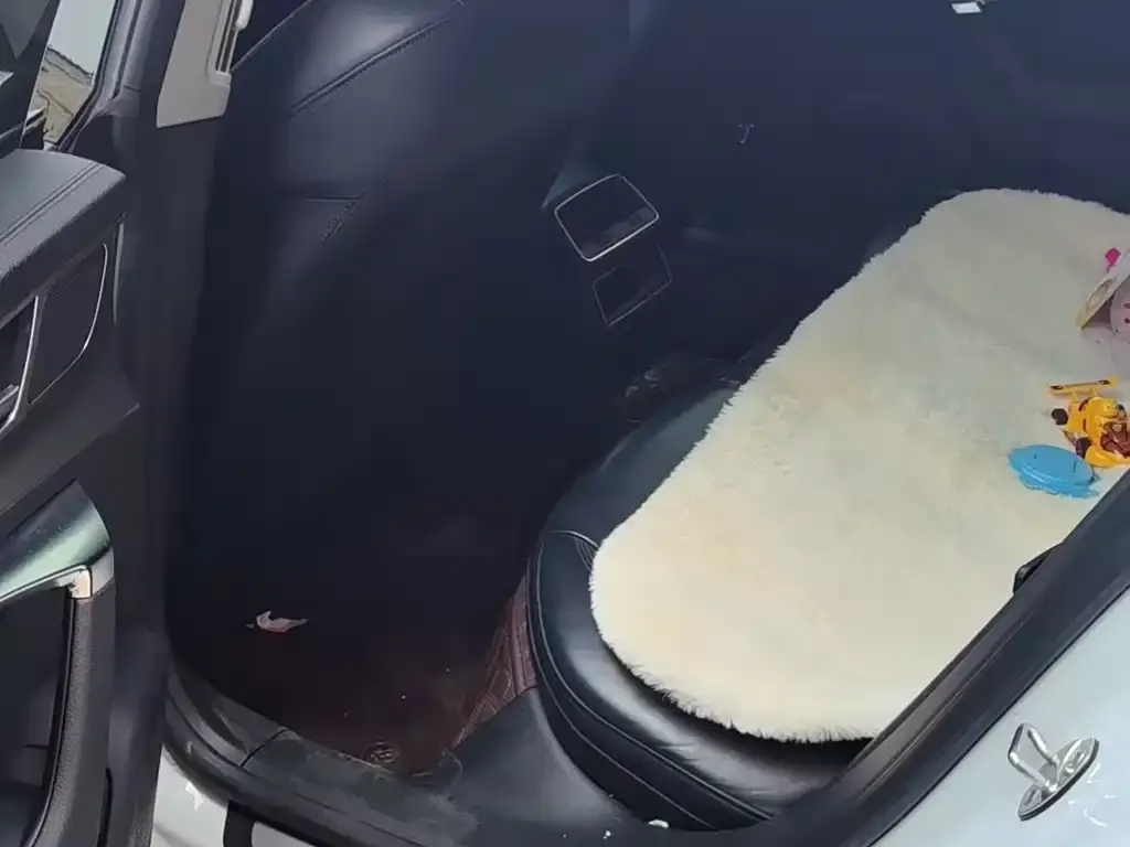 Audi A7 2023 из CN, фото 9