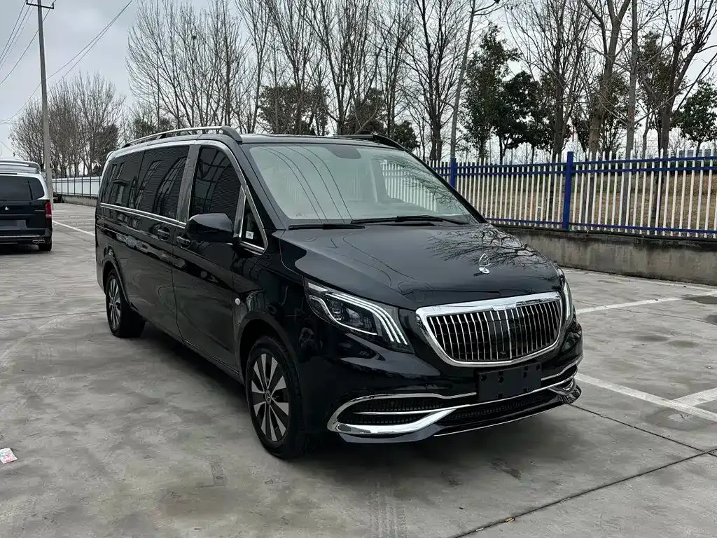 Mercedes-Benz Vito — фото 1