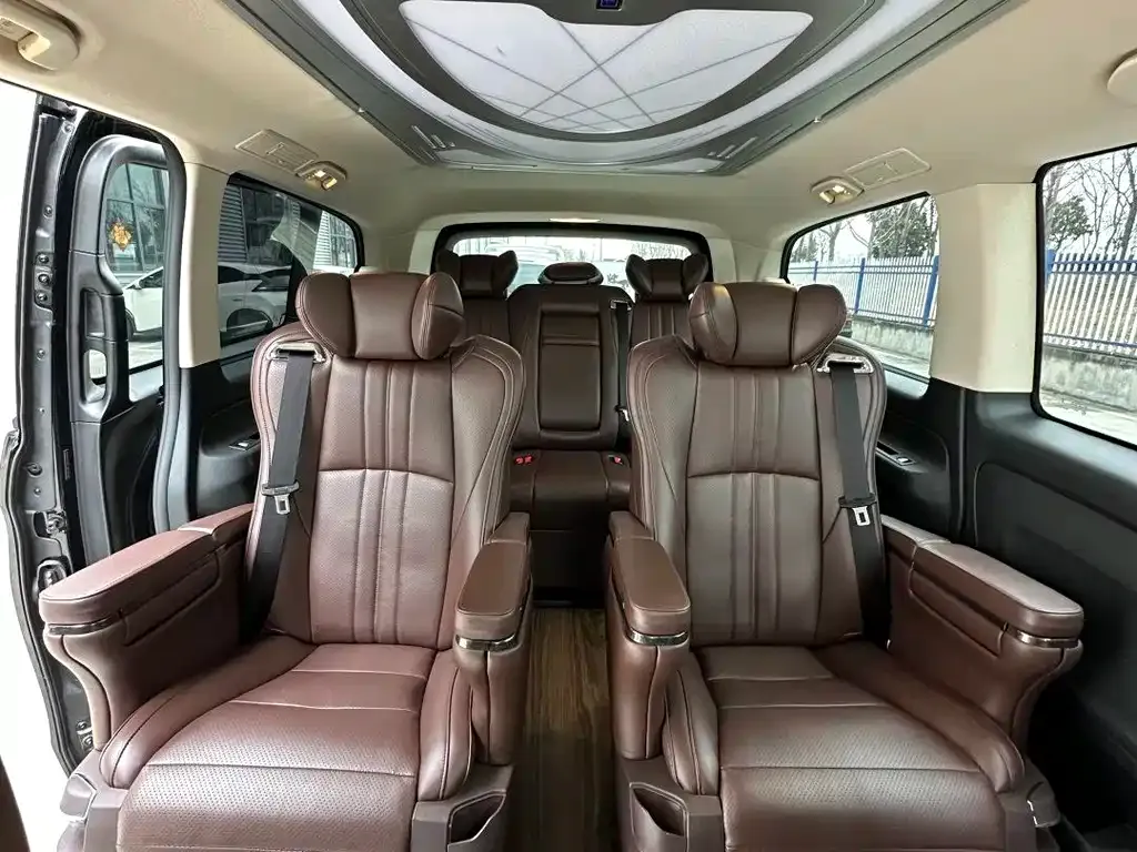 Mercedes-Benz Vito — фото 2