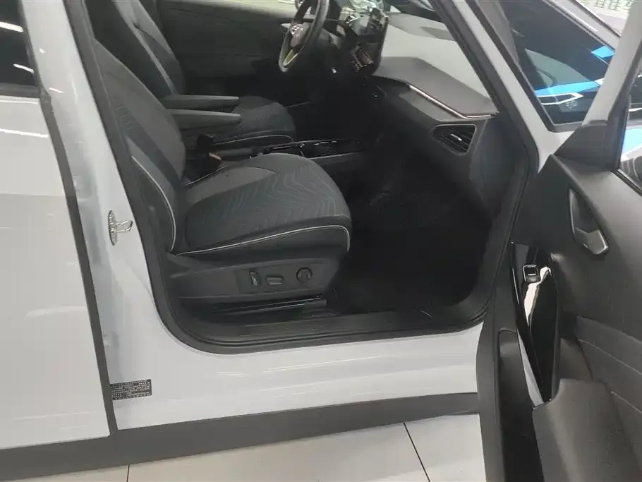 Volkswagen ID.3 2024 из CN, фото 3