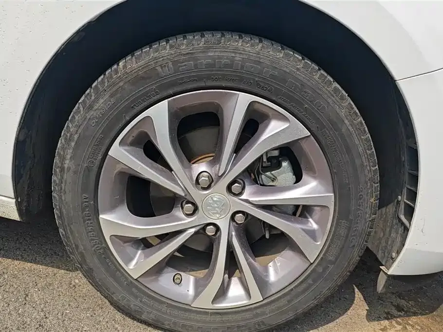 Buick Verano 2024 из CN, фото 5