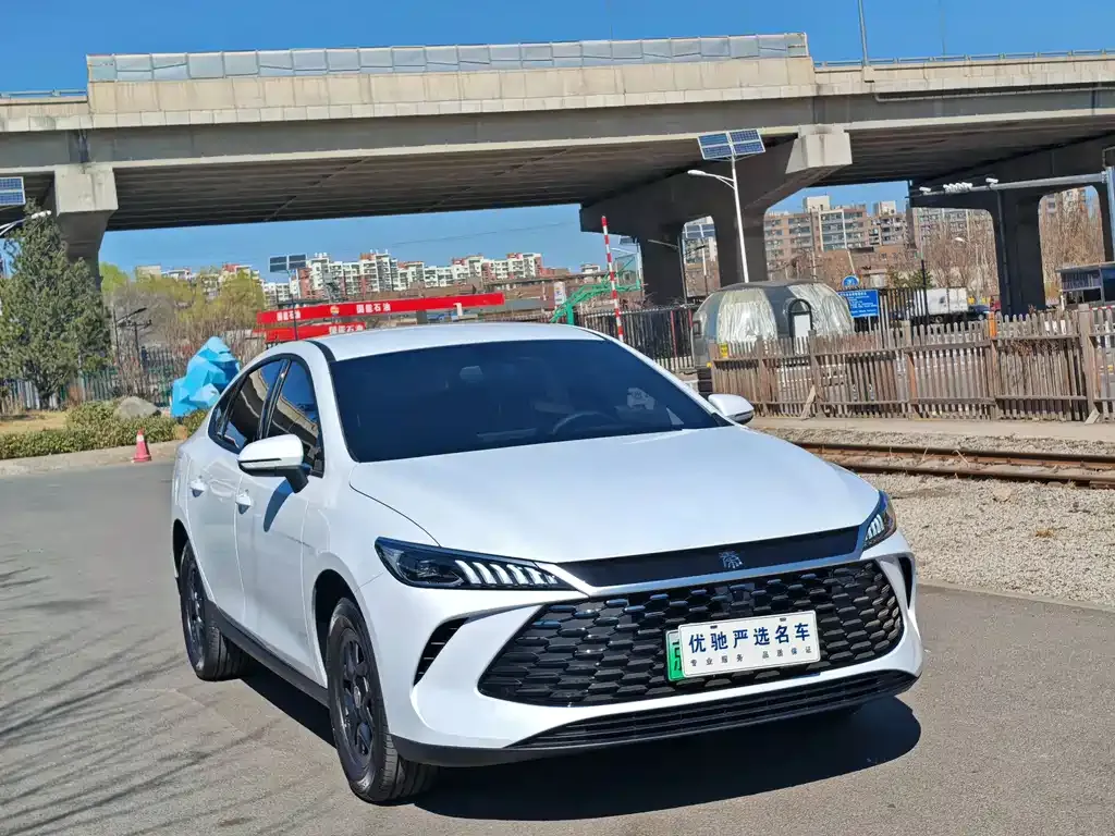 BYD Qin PLUS — фото 9