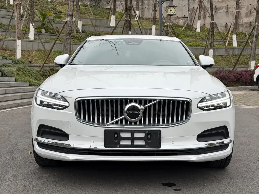 Volvo S90 — фото 5