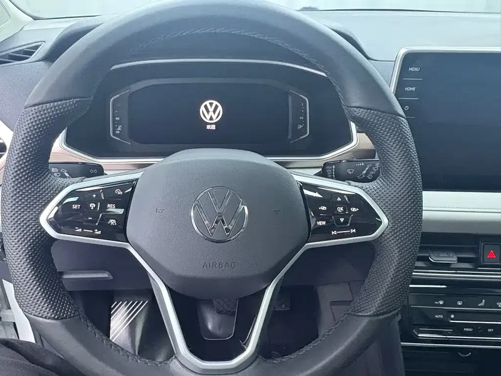 Volkswagen Tharu 2023 из CN, фото 3