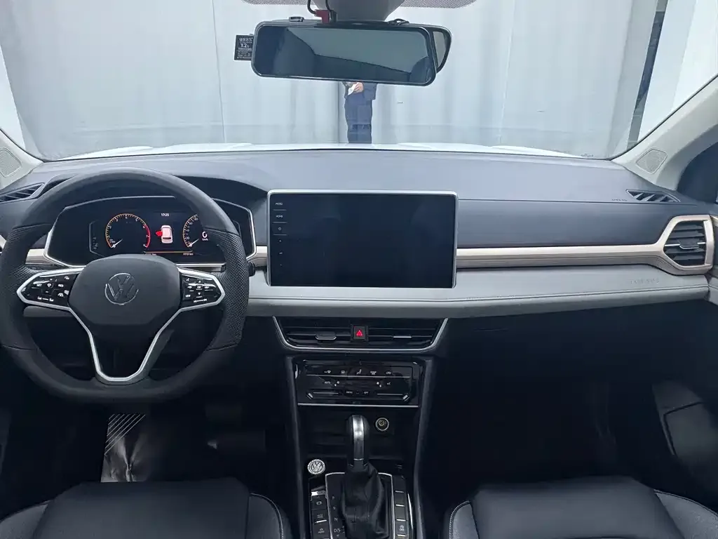 Volkswagen Tharu 2023 из CN, фото 5