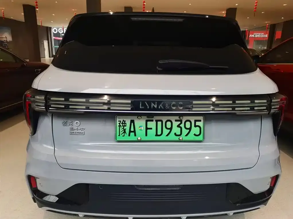 Lynk & Co 01 2023 из CN, фото 5